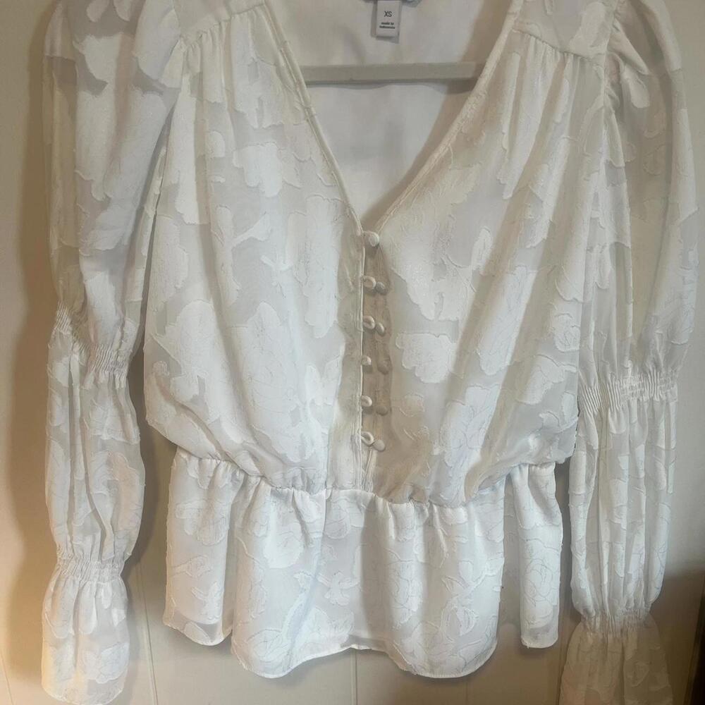 Elizabeth and James White Jacquard Peasant Top – XS